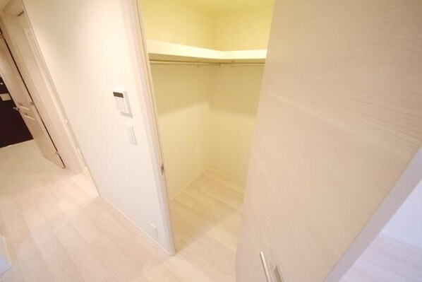 ザ・パークハビオ上野レジデンスの物件内観写真